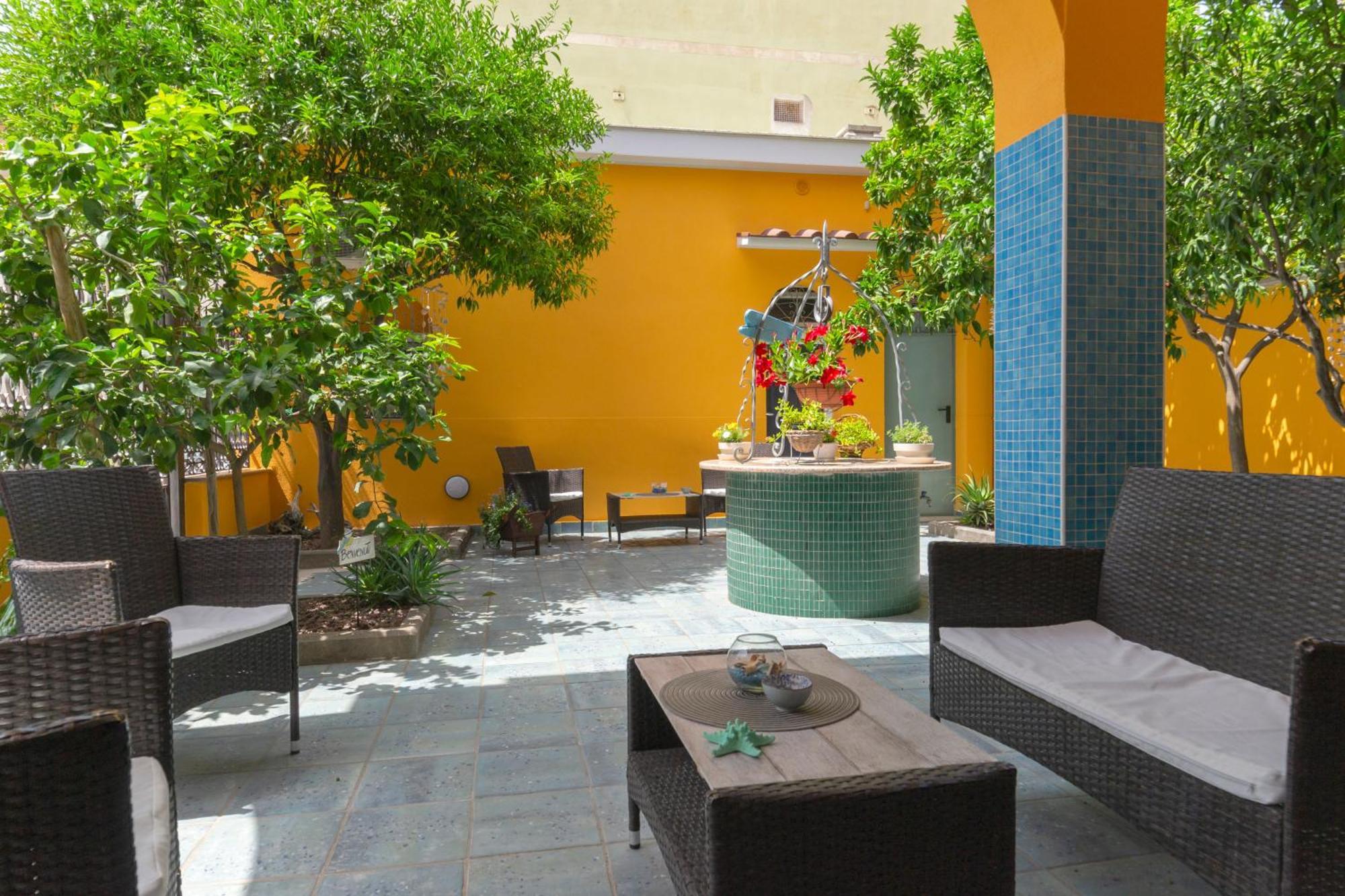 La Casa Di Bianca Bed & Breakfast Follonica Exterior photo