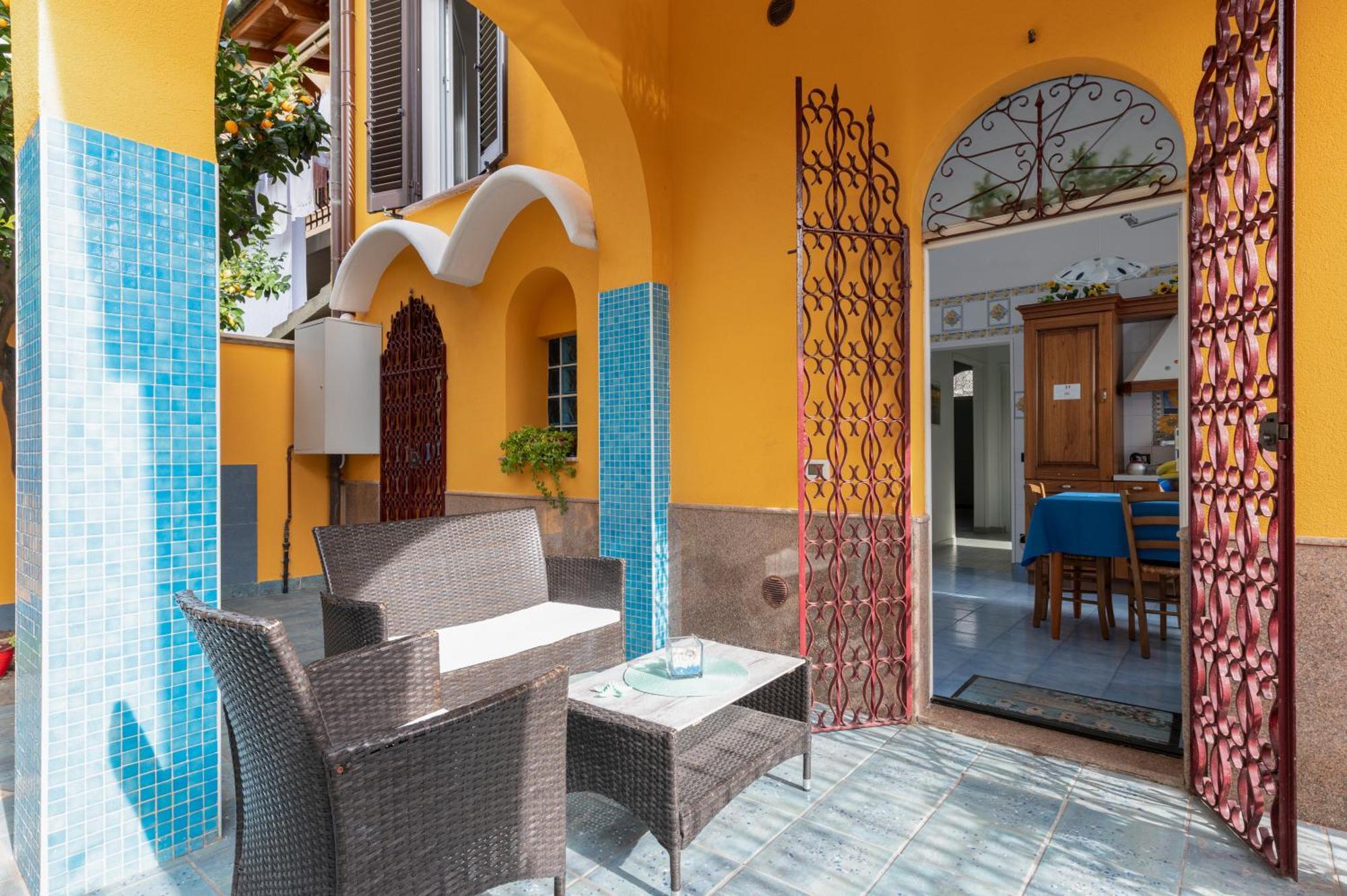 La Casa Di Bianca Bed & Breakfast Follonica Exterior photo